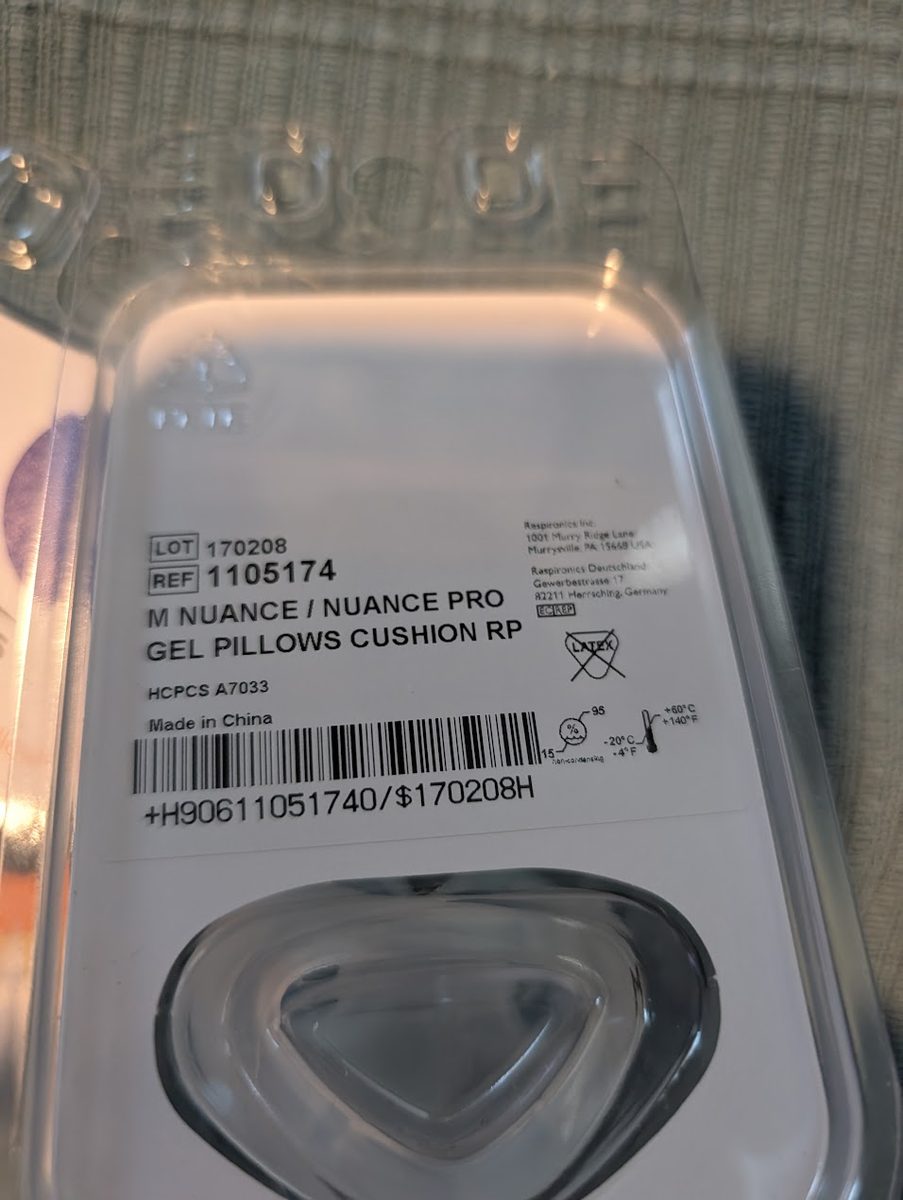Nuance gel pillows cushion label REF 1105174, HCPCS A7033
